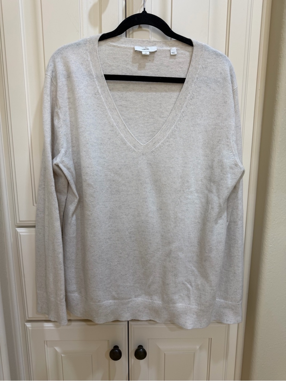Vince Heather White Cashmere Weekend V-Neck Sweater